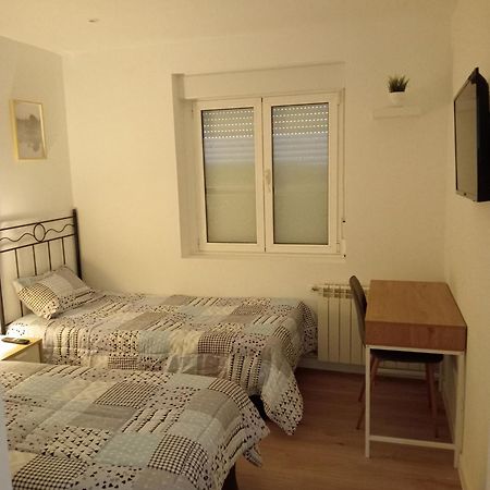 Апартаменти Apartamento Pumarin Ов'єдо Екстер'єр фото