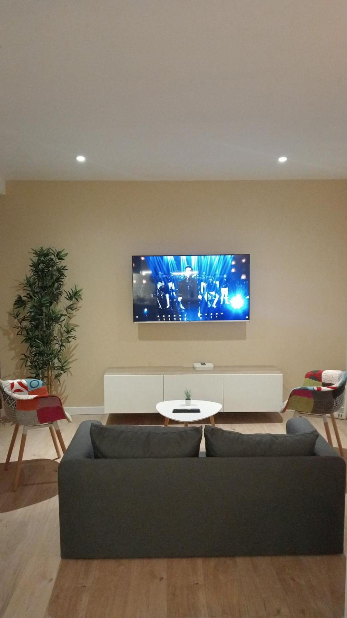 Апартаменти Apartamento Pumarin Ов'єдо Екстер'єр фото